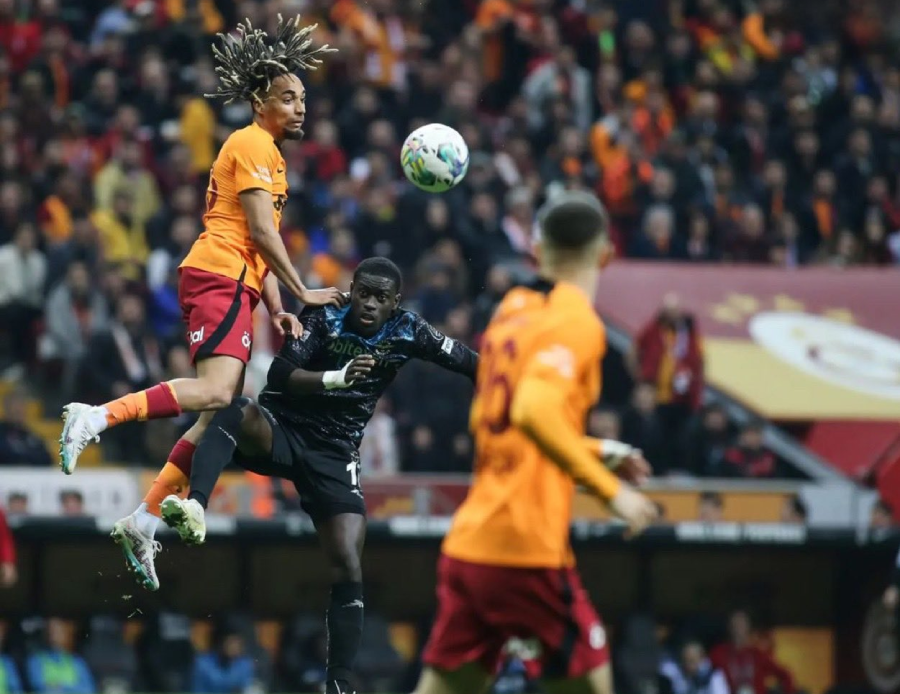 Sacha Boey transferi duyurdu! Gönderileceği ülkeyi ilk kez itiraf etti Sacha Boey transferi duyurdu! Gönderileceği ülkeyi ilk kez itiraf etti