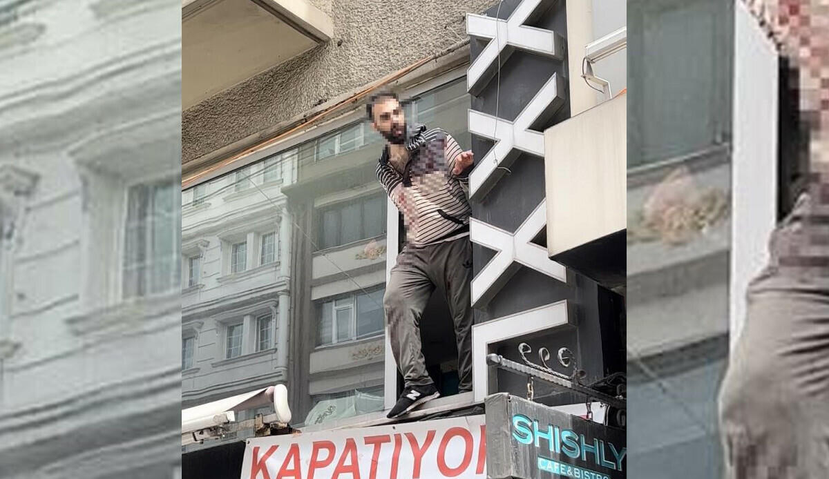 Şişli'de korku dolu anlar! Babasını bıçaklayıp çatıya çıktı: Özel Harekat destekli operasyon başlatıldı