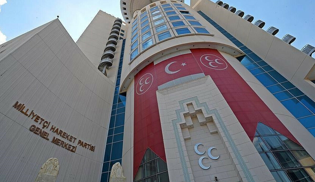 MHP’de aday listesi bugün Bahçeli’ye sunulacak, Semih Yalçın kesin liste için tarih verdi MHP’de aday listesi bugün Bahçeli’ye sunulacak, Semih Yalçın kesin liste için tarih verdi