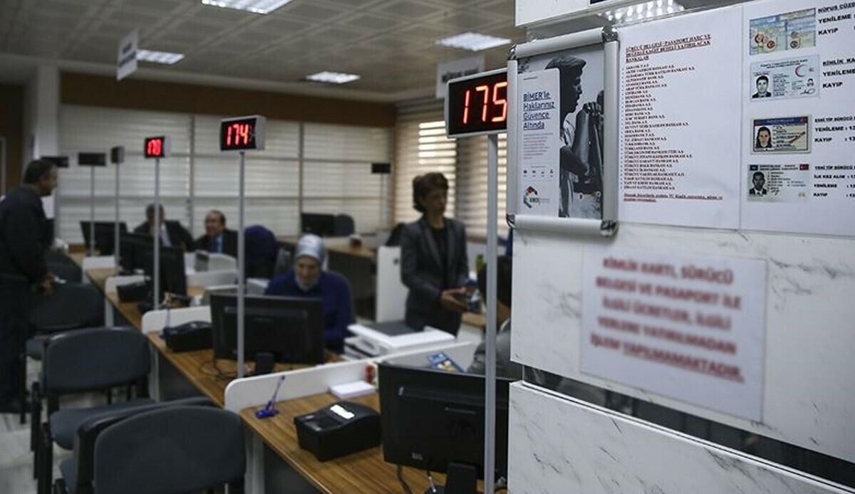 Teröre ekonomik darbe! Resmi Gazete'de yayımlandı: Örgüt bağlantılı kişilerin Türkiye'deki mal varlıkları donduruldu Teröre ekonomik darbe! Resmi Gazete'de yayımlandı: Örgüt bağlantılı kişilerin Türkiye'deki mal varlıkları donduruldu