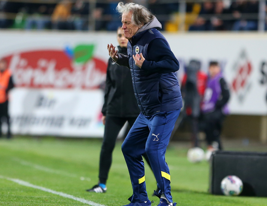 Yılmaz Vural Fenerbahçe'de göreve talip oldu: Her horoz kendi çöplüğünde öter! Jesus Türkiye'de ne yaptı?