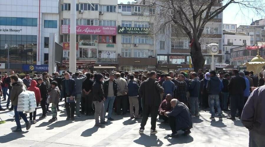 Abdal aşireti desteğini çekti: CHP’den 500 kişi istifa etti! Abdal aşireti desteğini çekti: CHP’den 500 kişi istifa etti!