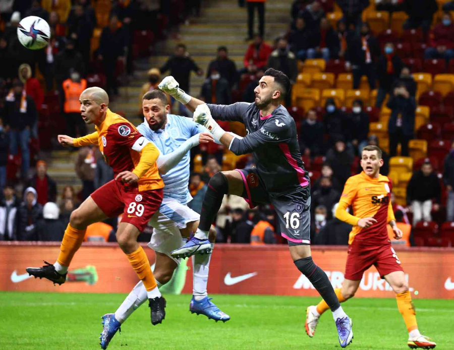 Galatasaray yarı final için sahaya çıkıyor! Türkiye Kupası'nda rakip: Başakşehir