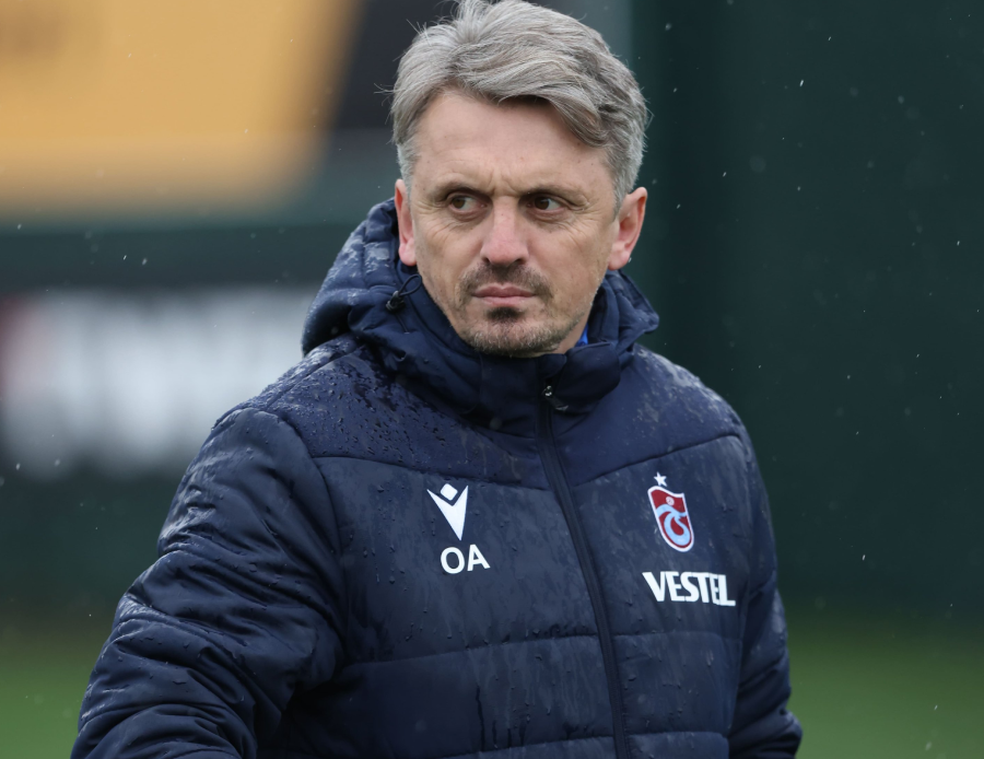 Trabzonspor'da teknik direktör arayışı başladı! Gözler efsane isme çevrildi: Taraftar gelmesi için çağrıda bulundu