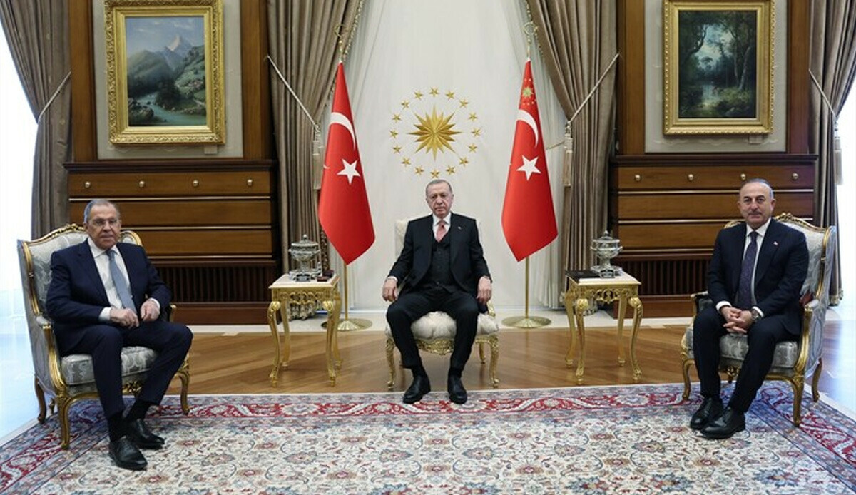 Cumhurbaşkanı Erdoğan Rusya Dışişleri Bakanı Lavrov’u kabul etti Cumhurbaşkanı Erdoğan Rusya Dışişleri Bakanı Lavrov’u kabul etti