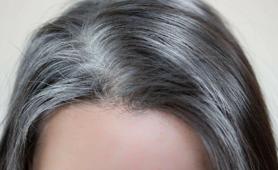 Ezber bozan doğal çözüm! Beyazlamış saçlarınıza veda edin