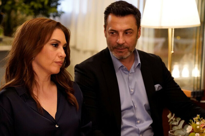 Kızılcık Şerbeti dizisi bu akşam var mı? İşte merakla beklenen gelişme...