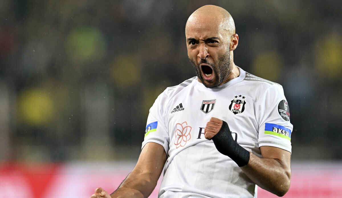 Redmond&#039;dan gelen tekliflere cevap: Önceliim Beşiktaş!