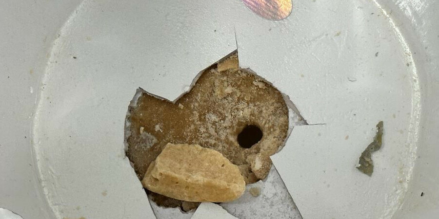 Uyuşturucu tacirlerinin yöntemi pes dedirtti! Süs eşyası görünümünde İstanbul Havalimanı’nda ele geçirildi