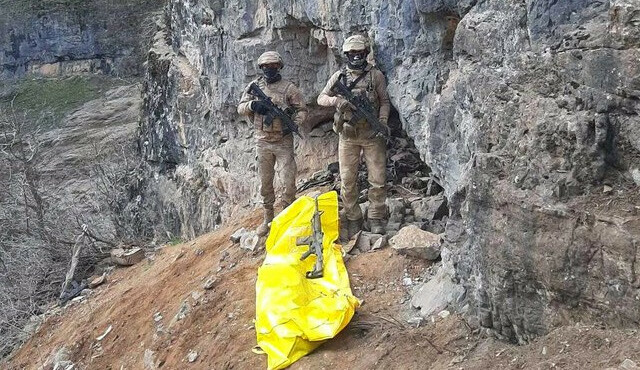 Son dakika... PKK'nın sözde komutanı etkisiz hale getirildi, Hakkari Alandüz tamamen temizlendi Son dakika... PKK'nın sözde komutanı etkisiz hale getirildi, Hakkari Alandüz tamamen temizlendi