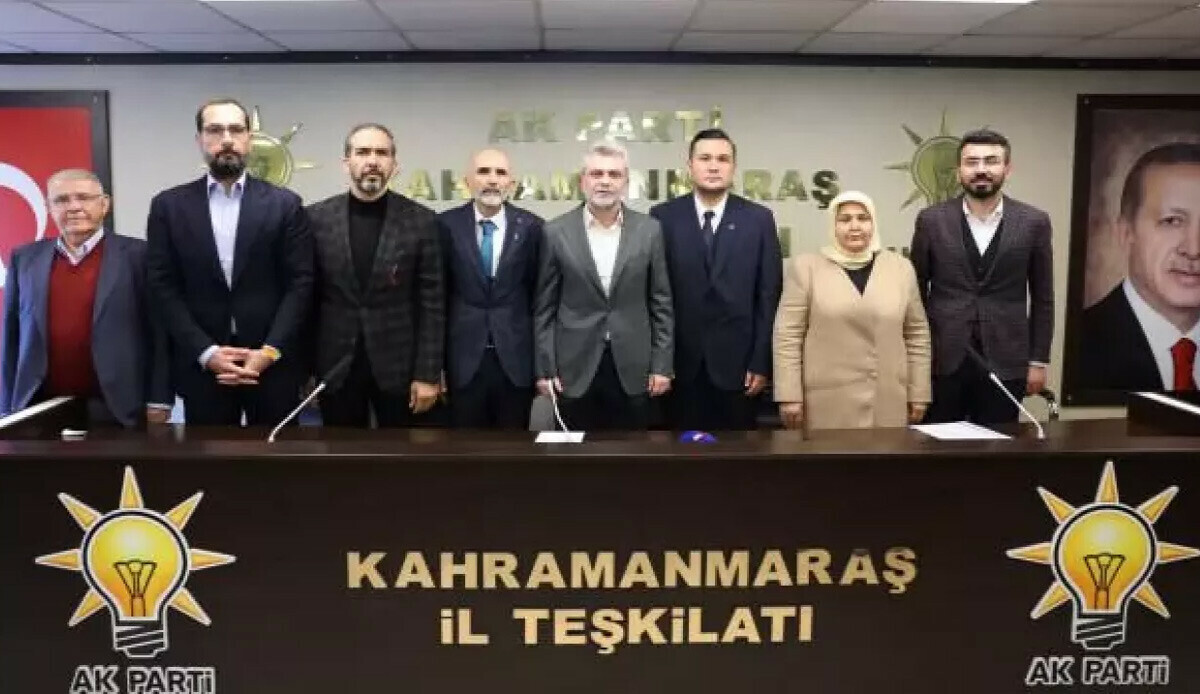 İstifa haberlerinin ardı arkası kesilmiyor: İYİ Parti&#039;den ayrılıp AK Parti&#039;ye geçtiler