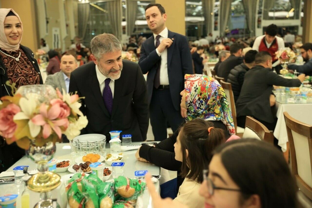 Bakan Nebati’den muhalefete kritik soru: IMF kapısına gidecek misiniz? Bakan Nebati’den muhalefete kritik soru: IMF kapısına gidecek misiniz?