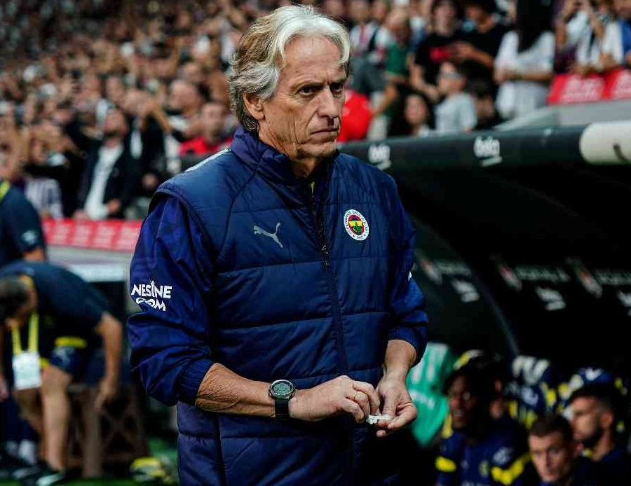 Ümit Karan: Jorge Jesus Türk olsaydı çoktan gönderilmişti Ümit Karan: Jorge Jesus Türk olsaydı çoktan gönderilmişti