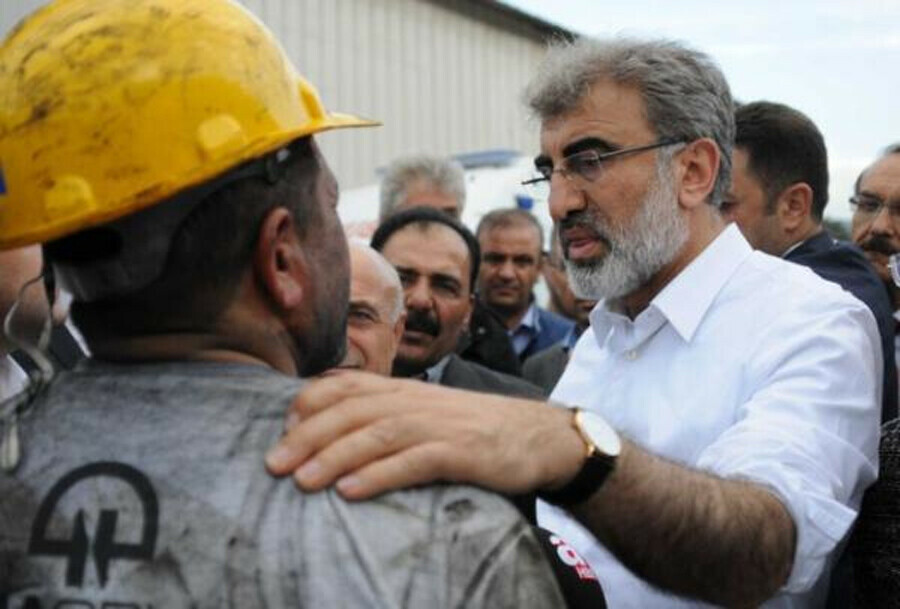 Son dakika... Eski Bakan Taner Yıldız yoğun bakımda Son dakika... Eski Bakan Taner Yıldız yoğun bakımda