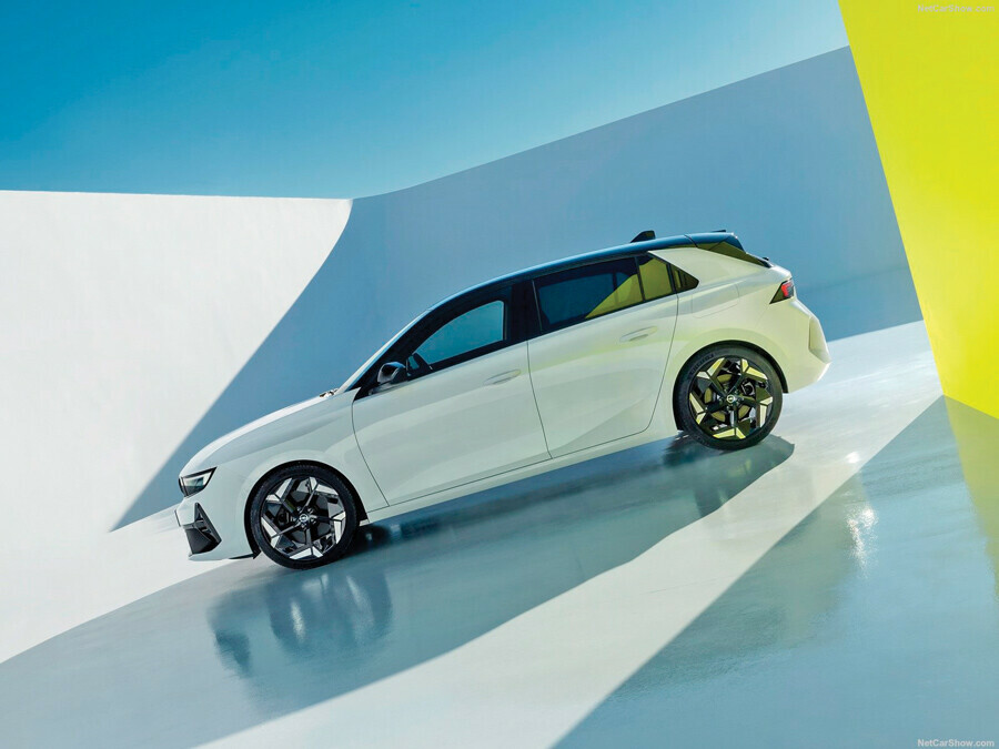 Opel CEO'su Florian Huettl: Türkiye’de ön safta yer almak istiyoruz