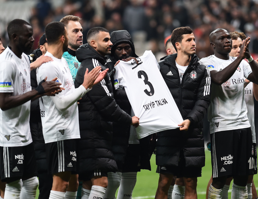 Nihat Kahveci'den dikkat çekecek şampiyonluk yorumu: İş bambaşka bir yere dönebilir