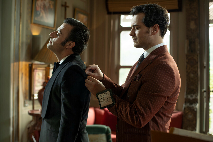 Çağatay Ulusoy’un yeni dizisi Terzi’den ilk fotoğraflar geldi