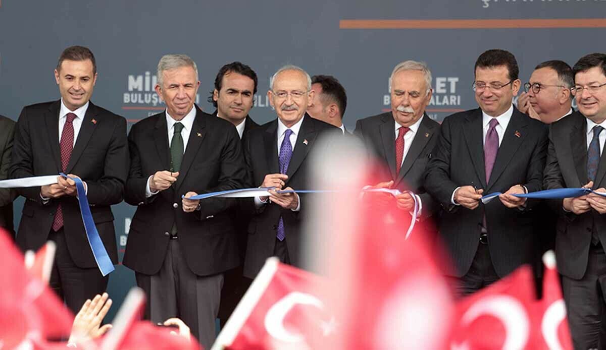 Millet İttifakı'nın cumhurbaşkanı adayı Kılıçdaroğlu mitingde ilan etti! İki isim bakan olacak Millet İttifakı'nın cumhurbaşkanı adayı Kılıçdaroğlu mitingde ilan etti! İki isim bakan olacak
