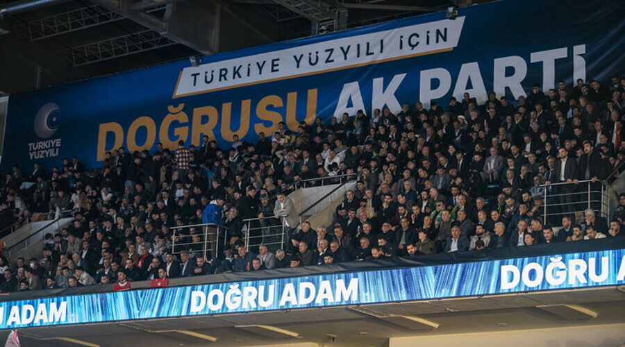 AK Parti "Seçim Beyannamesi" açıklandı: Erdoğan müjdeleri peş peşe sıraladı AK Parti "Seçim Beyannamesi" açıklandı: Erdoğan müjdeleri peş peşe sıraladı