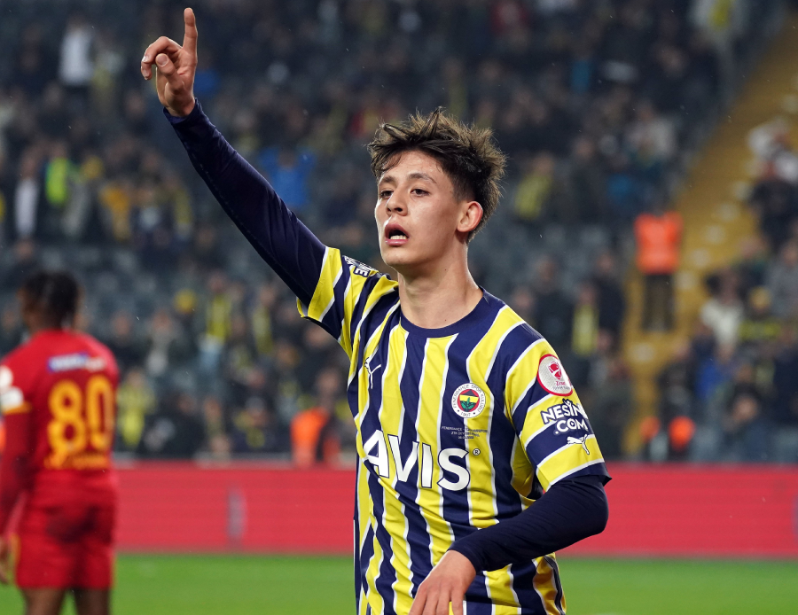 Rıdvan Dilmen canlı yayında Jorge Jesus'a seslendi: Artık oynatma!