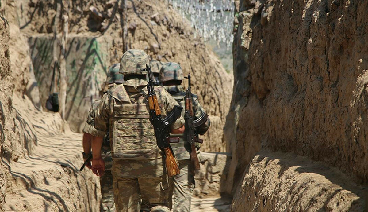 Ermenistan yine rahat durmadı, Azerbaycan mevzilerini vurdu! 3 asker şehit oldu Ermenistan yine rahat durmadı, Azerbaycan mevzilerini vurdu! 3 asker şehit oldu