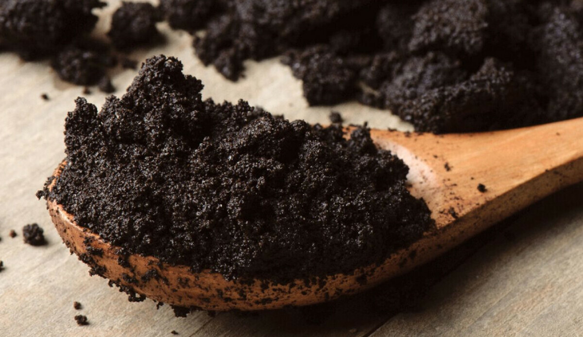 Demlikte kalan çayı sakın atmayın! Faydalarını duyan şaşıyor