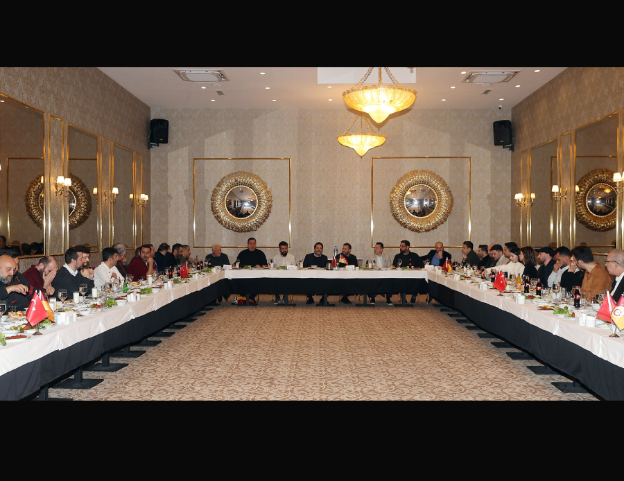 Okan Buruk iftar yemeğinde açıkladı: Icardi kalmak istiyor, Fatih Terim ile fikir alışverişi yapıyoruz