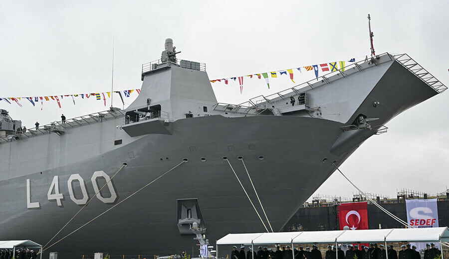 TCG Anadolu dünyanın dilinde: Türkler, Ege için motorları ısıtıyor