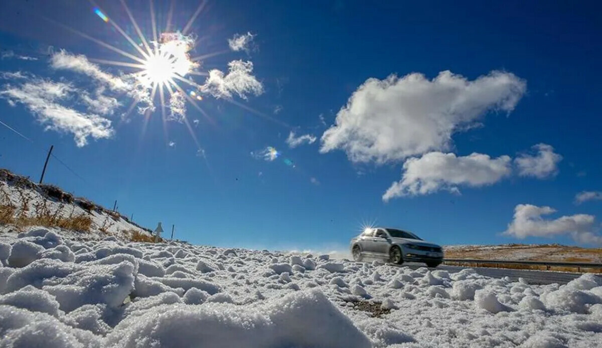 Meteoroloji açıkladı! Batı'da güneş Doğu'da sağanak ve kar var Meteoroloji açıkladı! Batı'da güneş Doğu'da sağanak ve kar var
