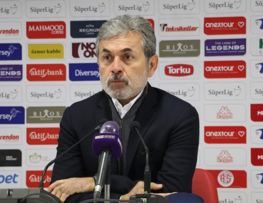 Aykut Kocaman Süper Lig'e dönüyor! Görüştüğü takım şaşırttı Aykut Kocaman Süper Lig'e dönüyor! Görüştüğü takım şaşırttı