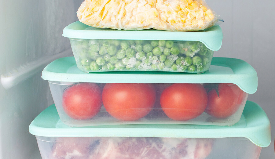 Dondurulmuş gıdaları sıcak suda çözdürmeyin, 3 aydan fazla buzlukta tutmayın