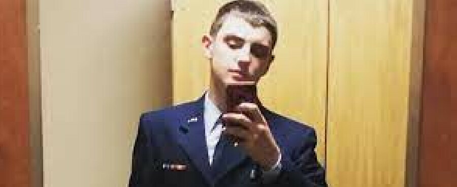 Jack Teixeira: Pentagon belgelerinin sızdırılması nedeniyle tutuklanan kişi kim?