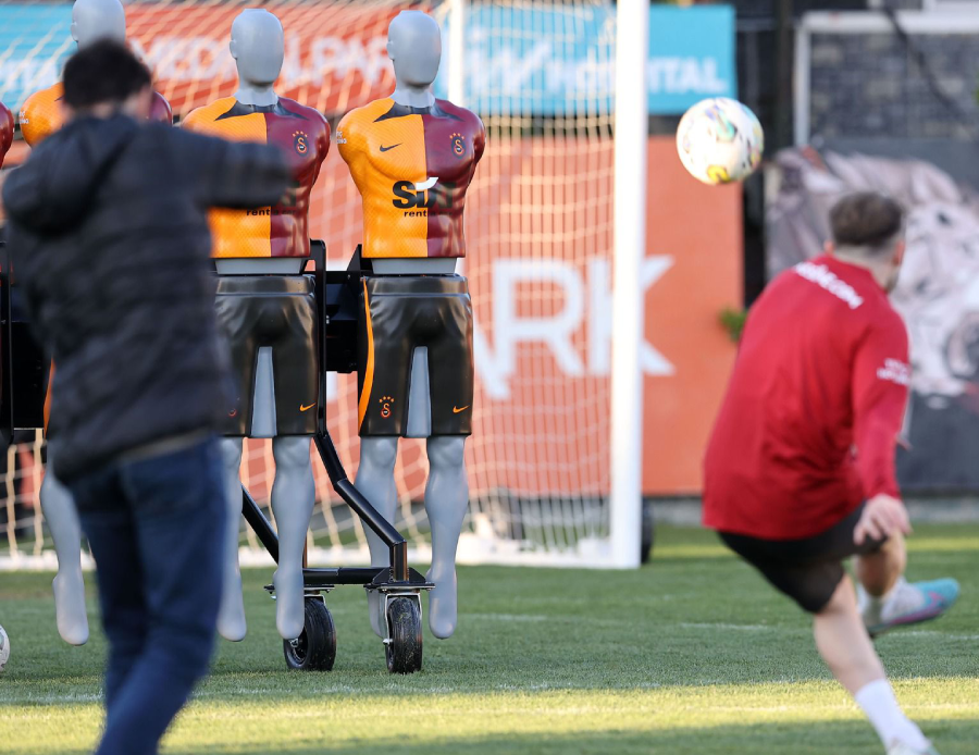 Galatasaray teknolojik yeniliklere devam ediyor! Başarının sırrı Florya'da Galatasaray teknolojik yeniliklere devam ediyor! Başarının sırrı Florya'da