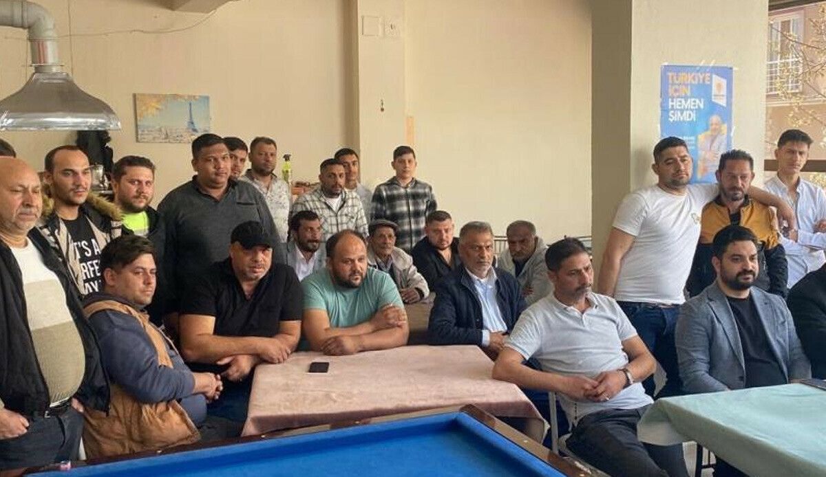 Roman vatandaşlardan Cumhurbaşkanı Erdoğan'a destek: Kırmızı çizgimizdir Roman vatandaşlardan Cumhurbaşkanı Erdoğan'a destek: Kırmızı çizgimizdir