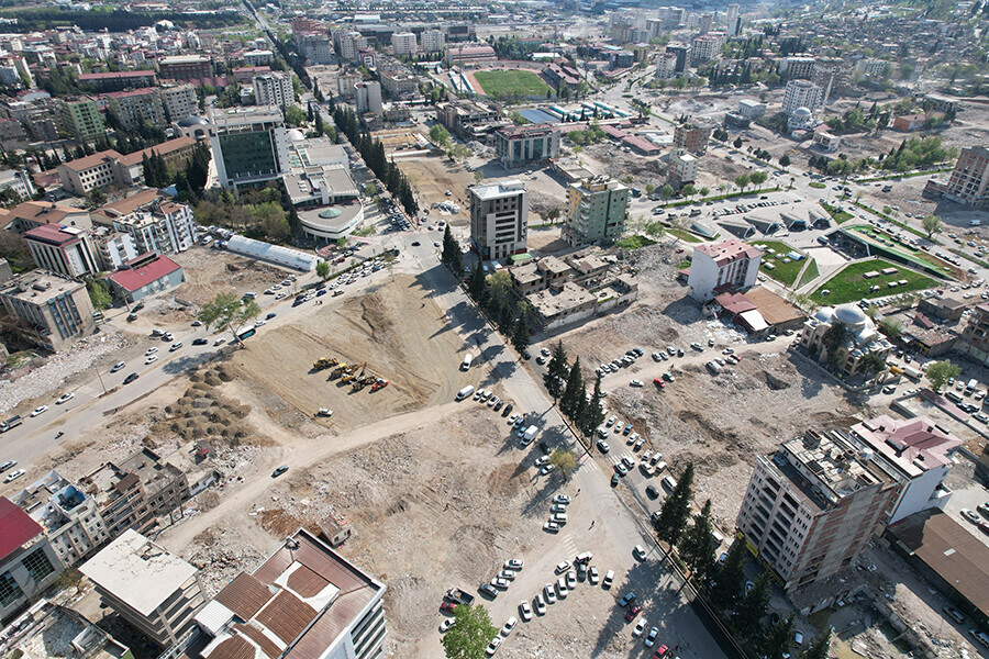 Kahramanmaraş'ta acılar meydana çıktı! Enkaz kalktı, sokaklar boşaldı Kahramanmaraş'ta acılar meydana çıktı! Enkaz kalktı, sokaklar boşaldı