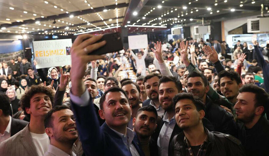 Bakan Kurum  Bakan Kurum