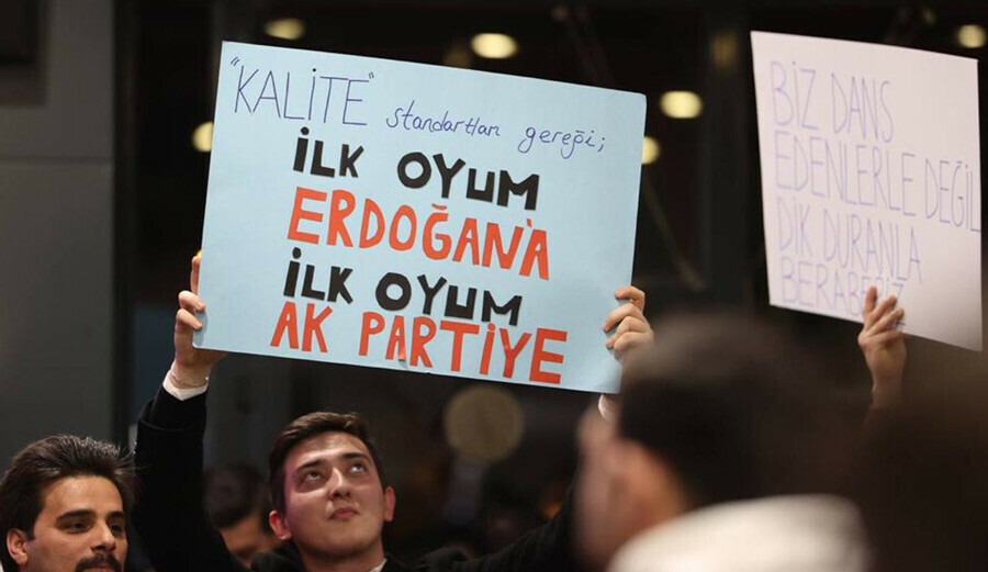 Bakan Kurum  Bakan Kurum