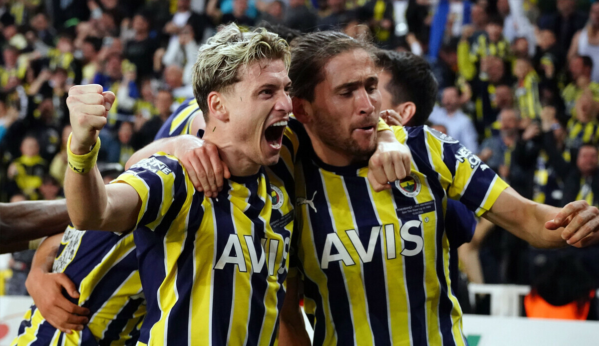Fenerbahçe can buldu | Geriden gelerek Ankaragücü'nü devirdi Fenerbahçe can buldu | Geriden gelerek Ankaragücü'nü devirdi