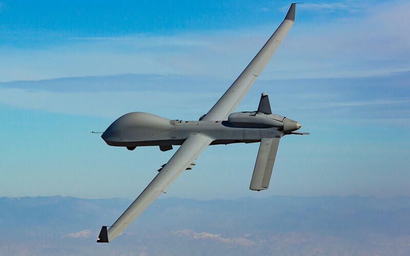 <h3><strong>MQ-1C GRAY EAGLE</strong></h3><p>> Şirket: General Atomics Aeronautical Systems</p><p>> Çoğunlukla ABD Ordusu tarafından kullanılır</p><p>> İlk uçuş: 2004</p><p>> Menzil: Yok, maksimum hız: 300 km/s</p><p>> Taşıma kapasitesi: 800 lb</p>