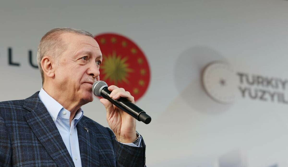 Cumhurbaşkanı Erdoğan: 100 binin üzerinde deprem konutunun inşasını başlattık Cumhurbaşkanı Erdoğan: 100 binin üzerinde deprem konutunun inşasını başlattık
