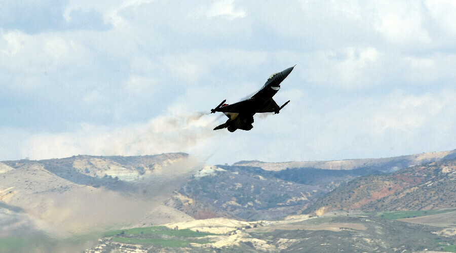 ABD'nin F-16 adımı Yunan medyasına  ABD'nin F-16 adımı Yunan medyasına