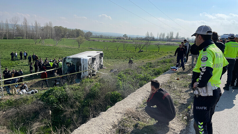 Fabrika çalışanlarını ölüme götüren şoför Zafer Bozdemir tutuklandı Fabrika çalışanlarını ölüme götüren şoför Zafer Bozdemir tutuklandı