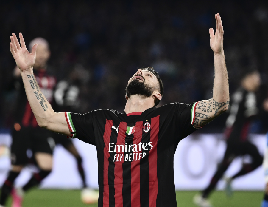Napoli - Milan (1-1 ÖZET) Milan 16 yıl sonra Şampiyonlar Ligi'nde yarı finale yükseldi