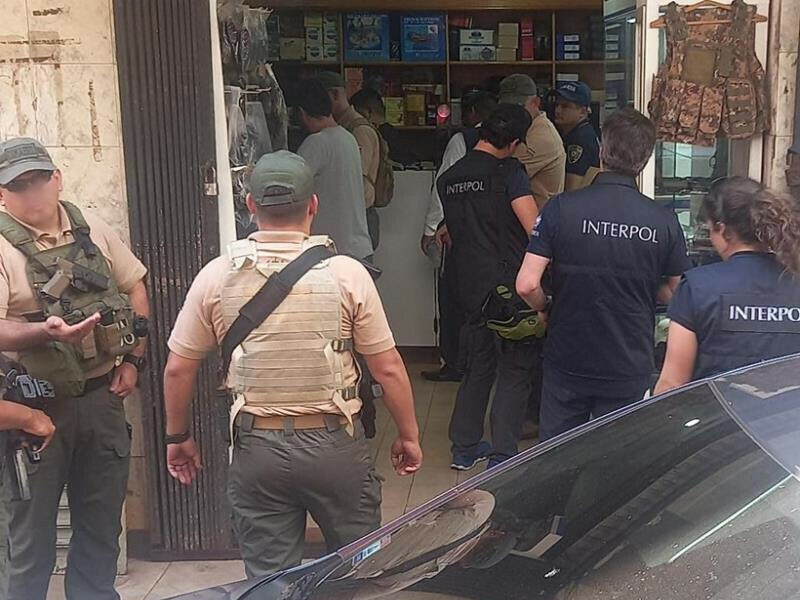 Interpol’den 15 ülkede operasyon: 14 bin 260 kişi gözaltına alındı. Interpol’den 15 ülkede operasyon: 14 bin 260 kişi gözaltına alındı.