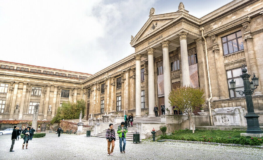 Ramazan Bayramı'nda saraylar, müzeler ücretsiz mi? 21,22,23 Nisan’da gezilecek ve bedava yerler! Bayramda müzeler açık mı 2023?