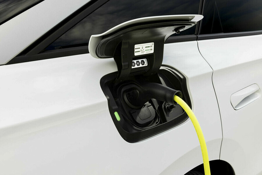 'Aşiret paket' gitti, yenisi geldi... Passat’ı unutun: Volkswagen tamamen elektrikli ID.7’yi tanıttı 'Aşiret paket' gitti, yenisi geldi... Passat’ı unutun: Volkswagen tamamen elektrikli ID.7’yi tanıttı