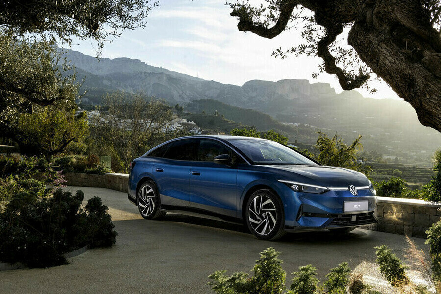 'Aşiret paket' gitti, yenisi geldi... Passat’ı unutun: Volkswagen tamamen elektrikli ID.7’yi tanıttı 'Aşiret paket' gitti, yenisi geldi... Passat’ı unutun: Volkswagen tamamen elektrikli ID.7’yi tanıttı