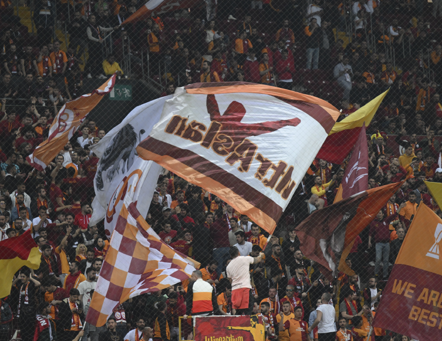 Galatasaray'da kombine çılgınlığı! Taraftarlar son 10 yılın rekorunu kırdı