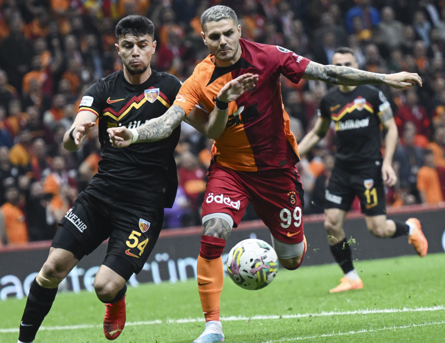 Galatasaray'da kombine çılgınlığı! Taraftarlar son 10 yılın rekorunu kırdı