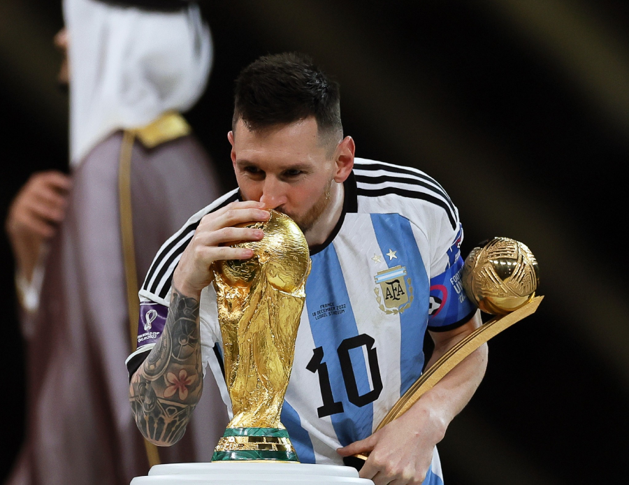 Milyonlarca taraftarın beklediği transfer bitiyor! Lionel Messi 2 yıllık imzalayacak: İşte Arjantinli yıldızın yeni takımı Milyonlarca taraftarın beklediği transfer bitiyor! Lionel Messi 2 yıllık imzalayacak: İşte Arjantinli yıldızın yeni takımı